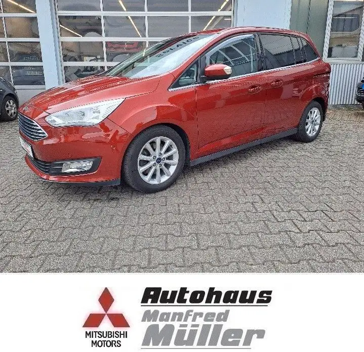 Photo 1 : Ford Grand C-max 2017 Petrol