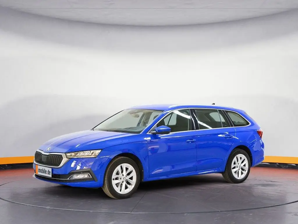 Photo 1 : Skoda Octavia 2021 Petrol