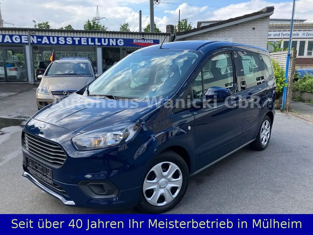 Photo 1 : Ford Tourneo 2018 Petrol