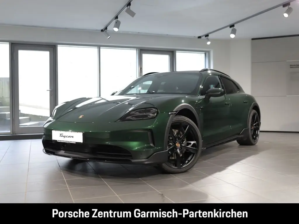 Photo 1 : Porsche Taycan 2024 Non renseigné