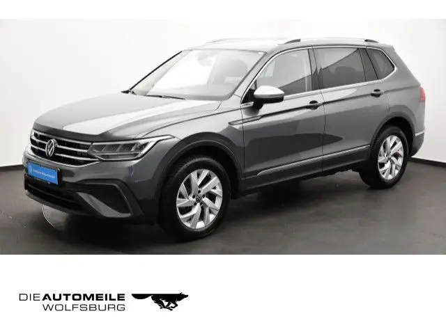 Photo 1 : Volkswagen Tiguan 2023 Petrol