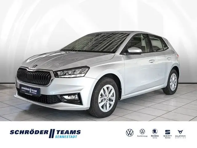 Photo 1 : Skoda Fabia 2023 Petrol