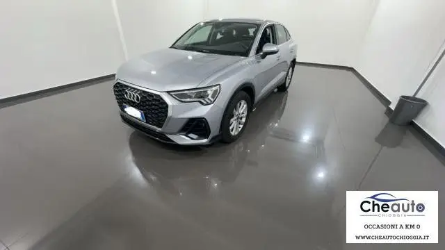 Photo 1 : Audi Q3 2020 Diesel