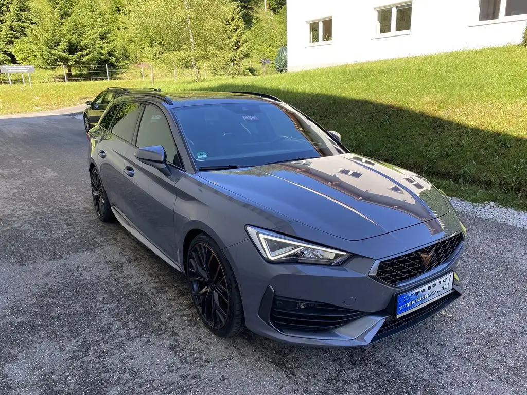 Photo 1 : Cupra Leon 2022 Petrol