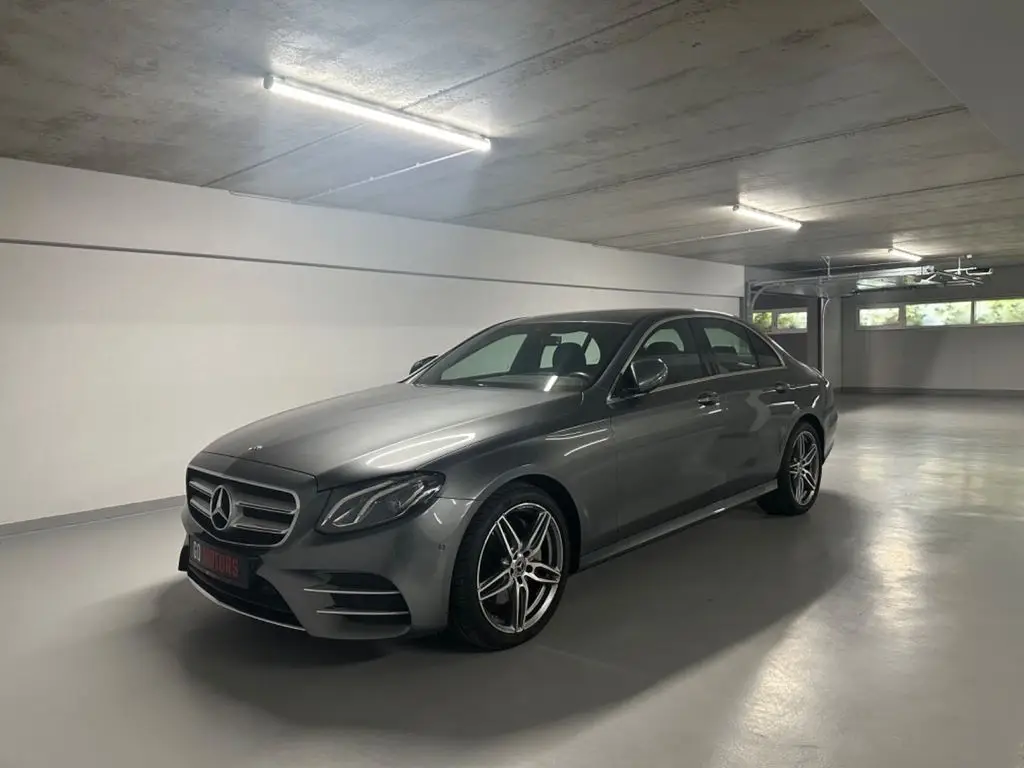 Photo 1 : Mercedes-benz Classe E 2019 Essence