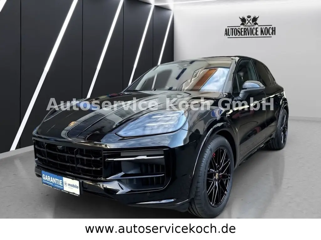 Photo 1 : Porsche Cayenne 2023 Essence