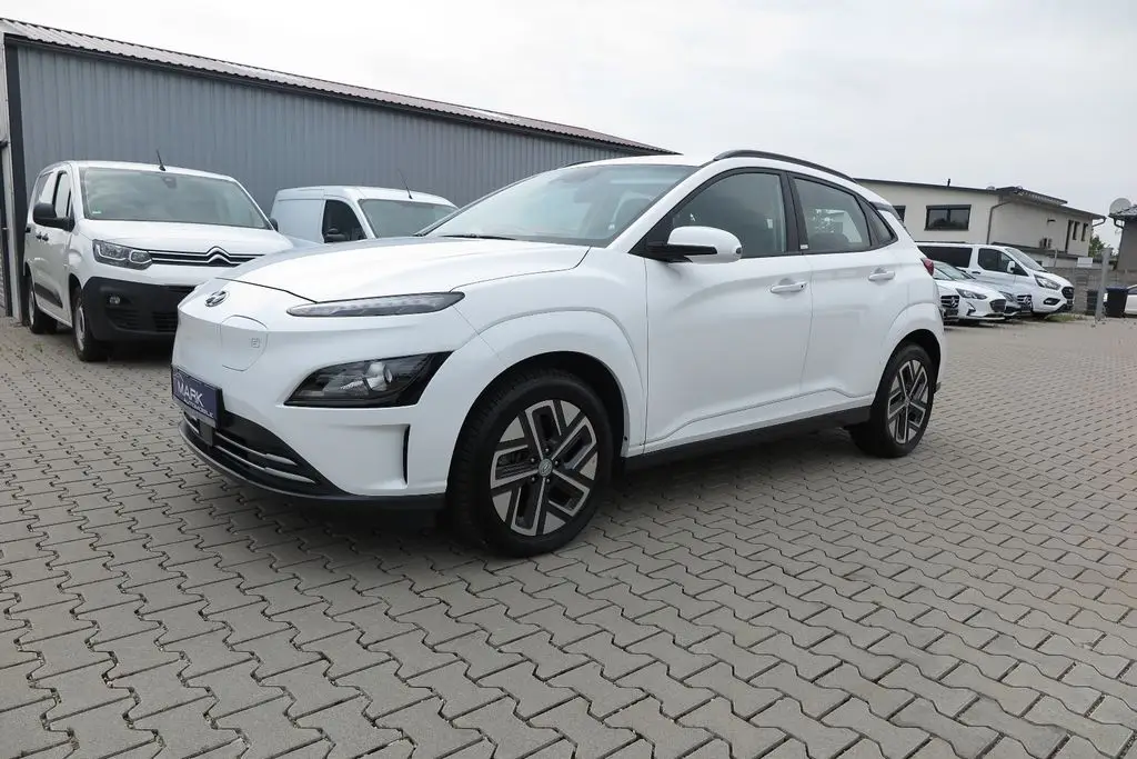 Photo 1 : Hyundai Kona 2022 Non renseigné