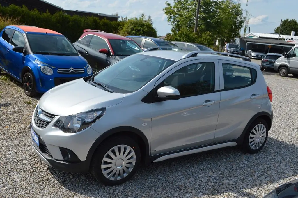 Photo 1 : Opel Karl 2019 Petrol