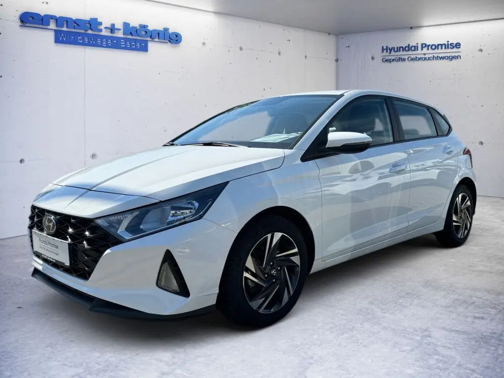 Photo 1 : Hyundai I20 2023 Petrol