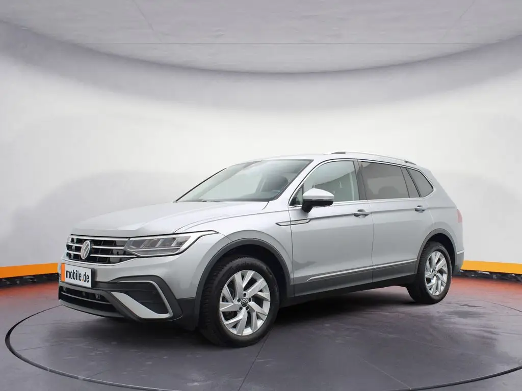 Photo 1 : Volkswagen Tiguan 2023 Diesel