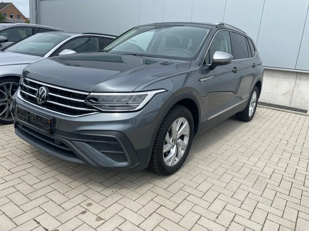 Photo 1 : Volkswagen Tiguan 2023 Diesel