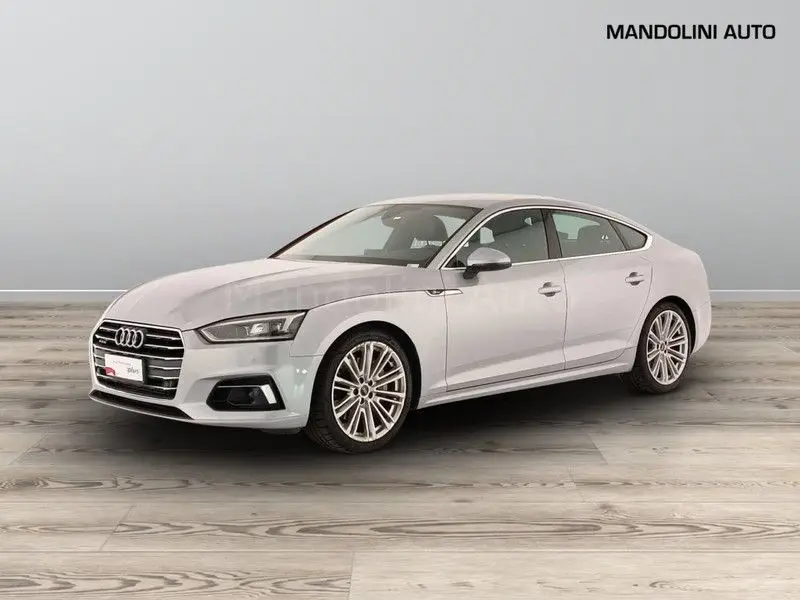 Photo 1 : Audi A5 2017 Autres