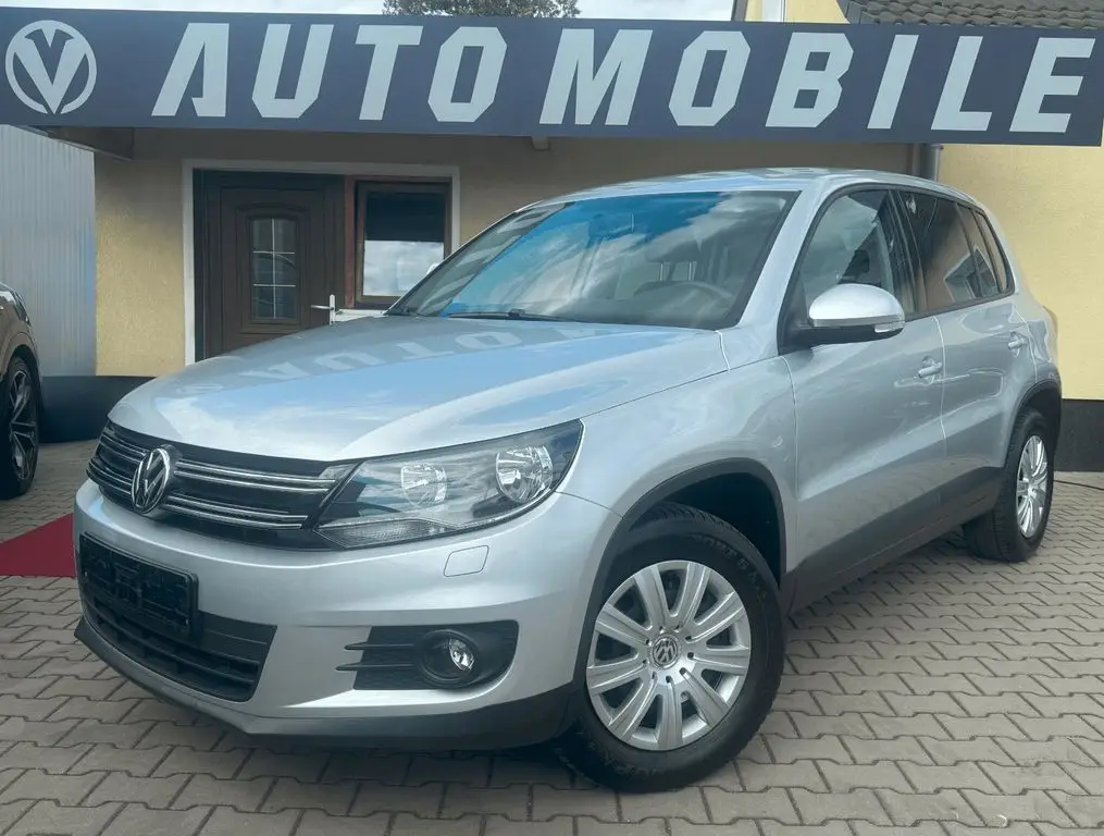 Photo 1 : Volkswagen Tiguan 2015 Essence