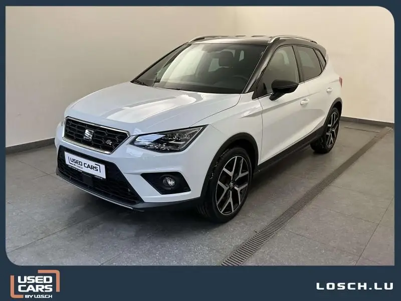 Photo 1 : Seat Arona 2021 Essence