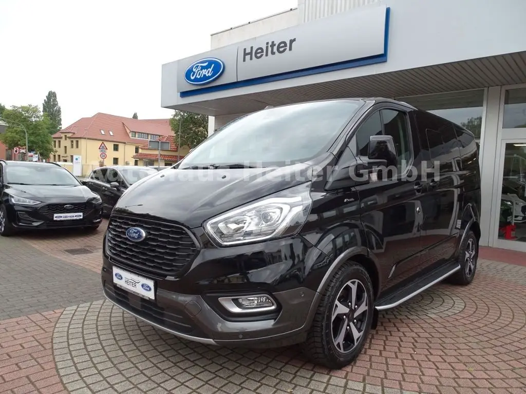 Photo 1 : Ford Tourneo 2023 Diesel