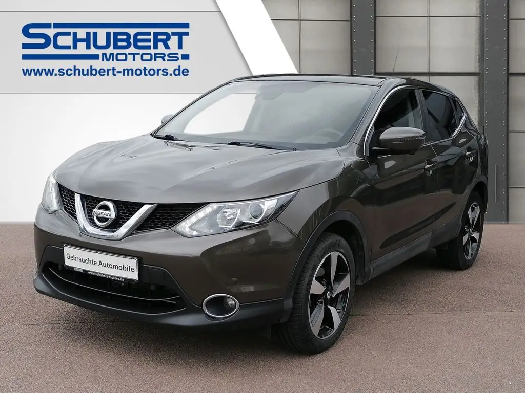 Photo 1 : Nissan Qashqai 2016 Petrol