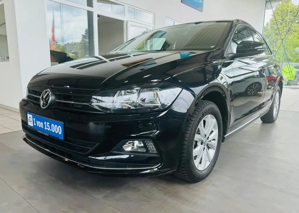 Photo 1 : Volkswagen Polo 2020 Petrol