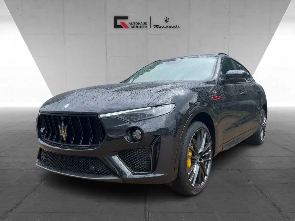 Photo 1 : Maserati Levante 2024 Petrol