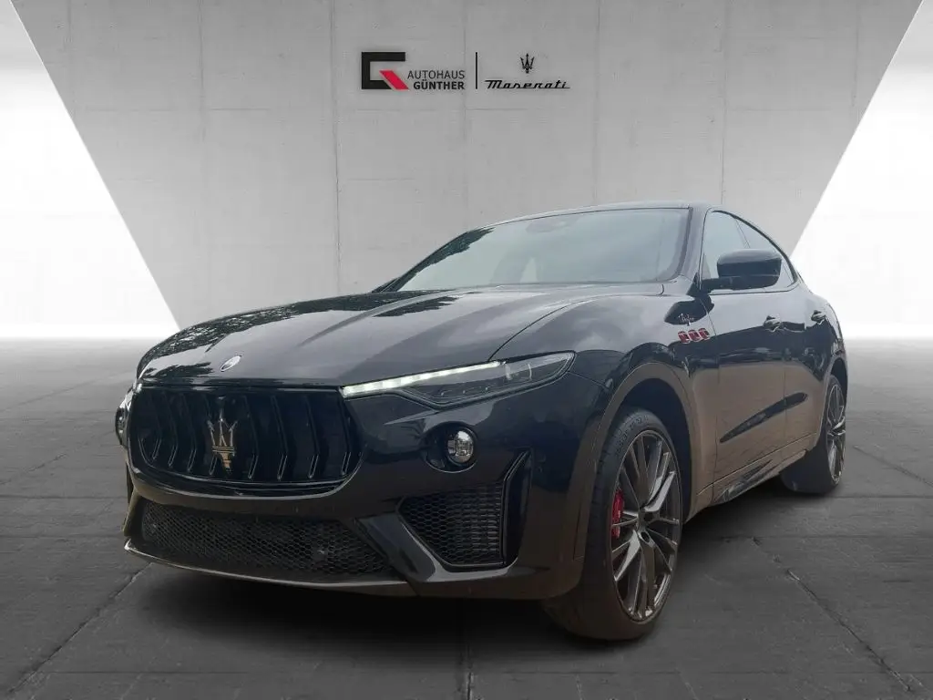 Photo 1 : Maserati Levante 2024 Petrol