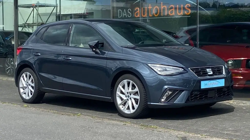 Photo 1 : Seat Ibiza 2023 Essence