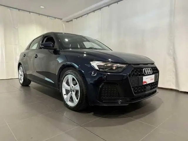 Photo 1 : Audi A1 2019 Petrol