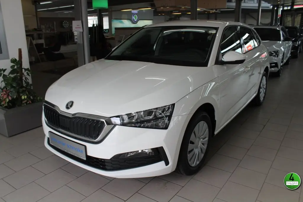 Photo 1 : Skoda Scala 2021 Petrol