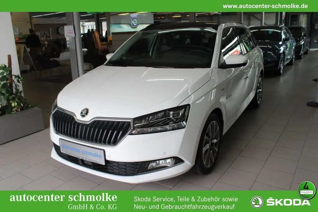 Photo 1 : Skoda Fabia 2021 Petrol