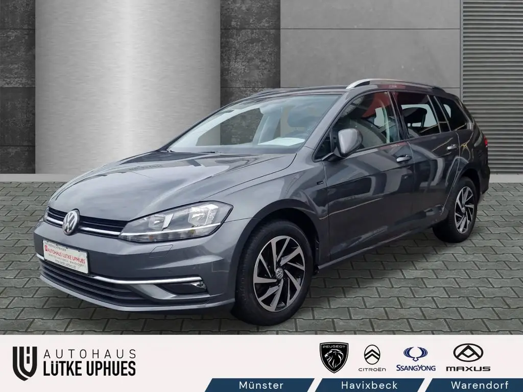 Photo 1 : Volkswagen Golf 2019 Petrol