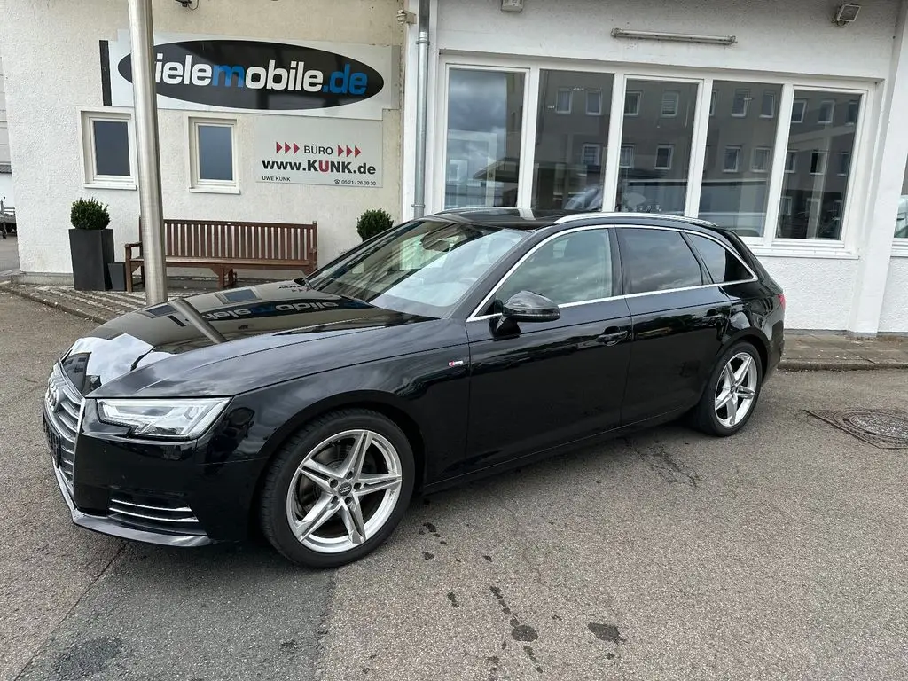 Photo 1 : Audi A4 2017 Diesel