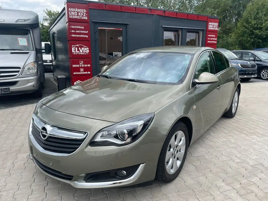 Photo 1 : Opel Insignia 2015 Essence