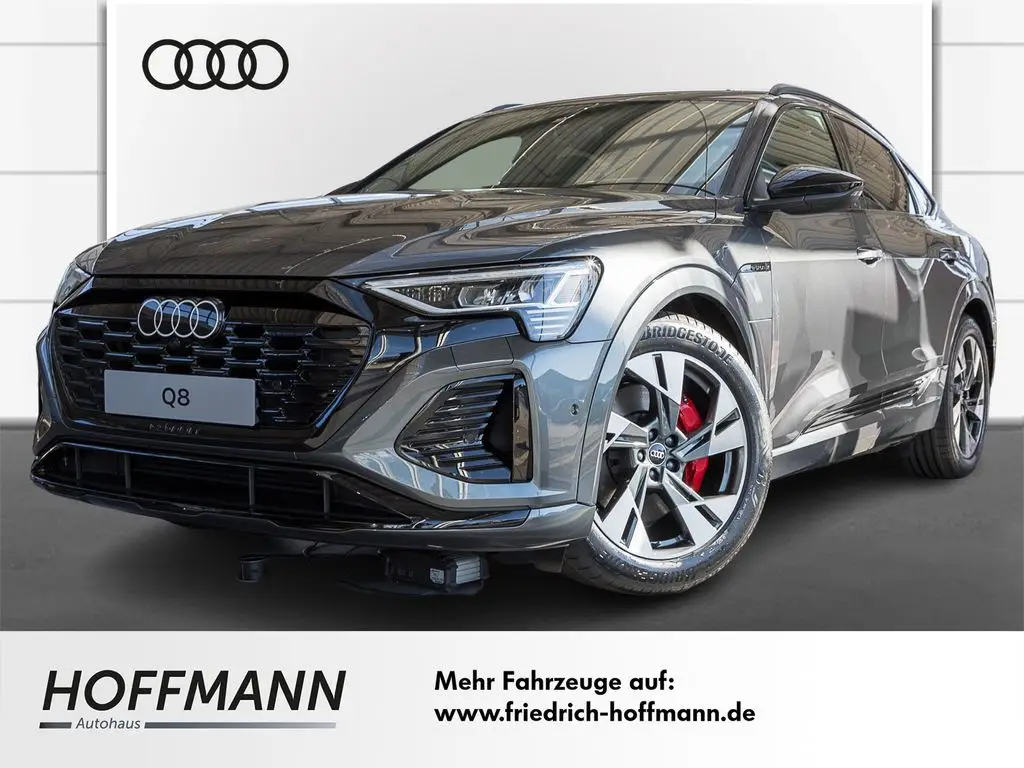 Photo 1 : Audi Q8 2024 Non renseigné