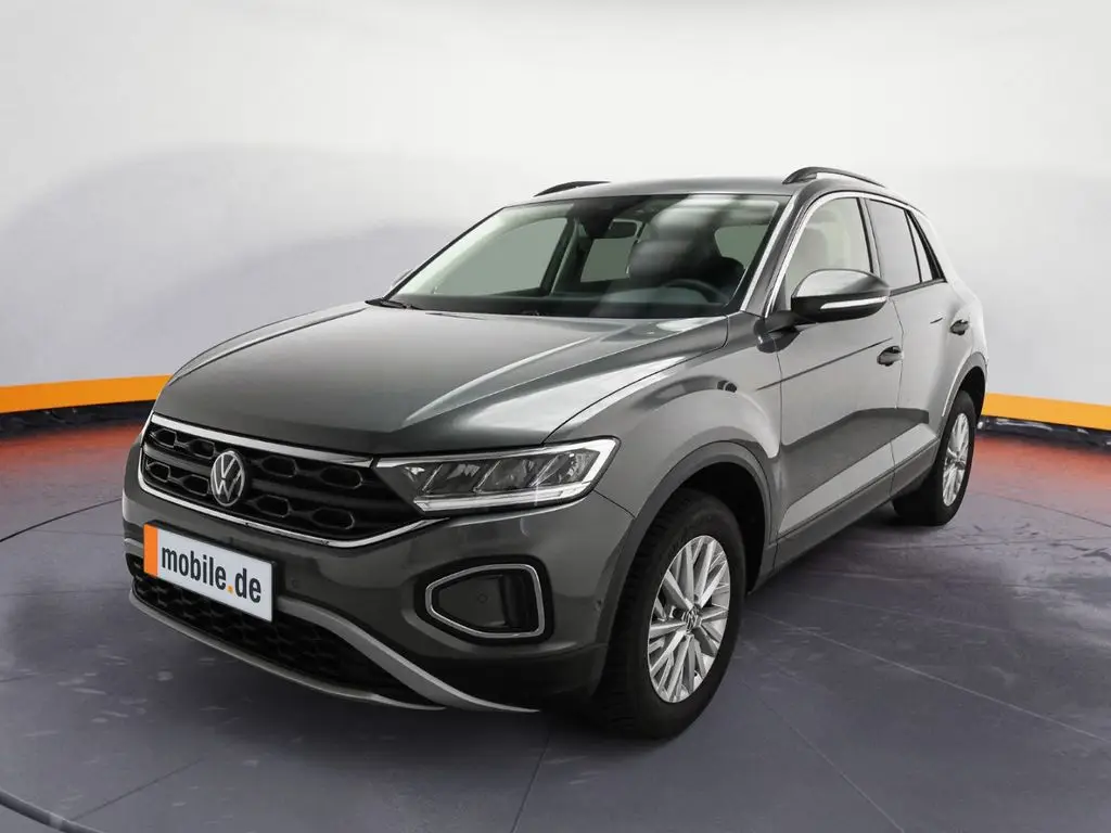 Photo 1 : Volkswagen T-roc 2023 Petrol