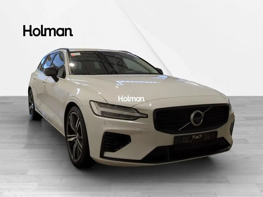 Photo 1 : Volvo V60 2020 Hybride