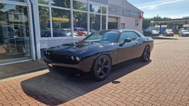 Photo 1 : Dodge Challenger 2016 Essence