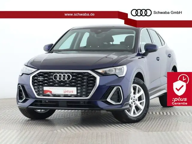 Photo 1 : Audi Q3 2023 Petrol