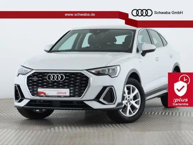 Photo 1 : Audi Q3 2023 Petrol