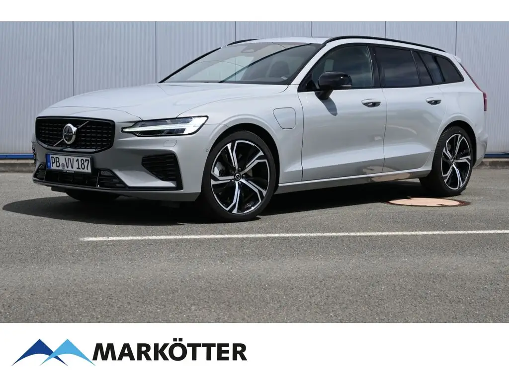 Photo 1 : Volvo V60 2024 Hybrid