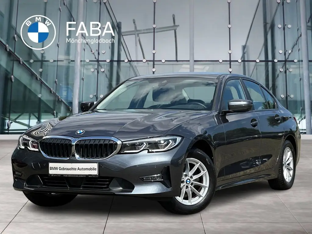 Photo 1 : Bmw Serie 3 2019 Petrol