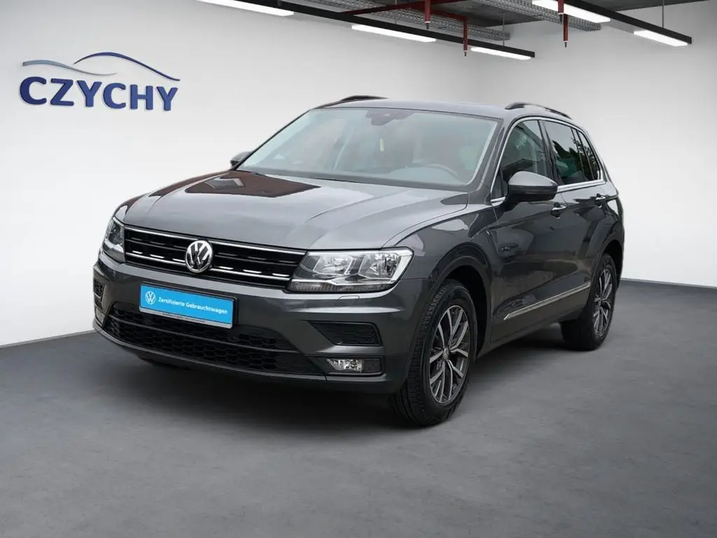 Photo 1 : Volkswagen Tiguan 2020 Essence