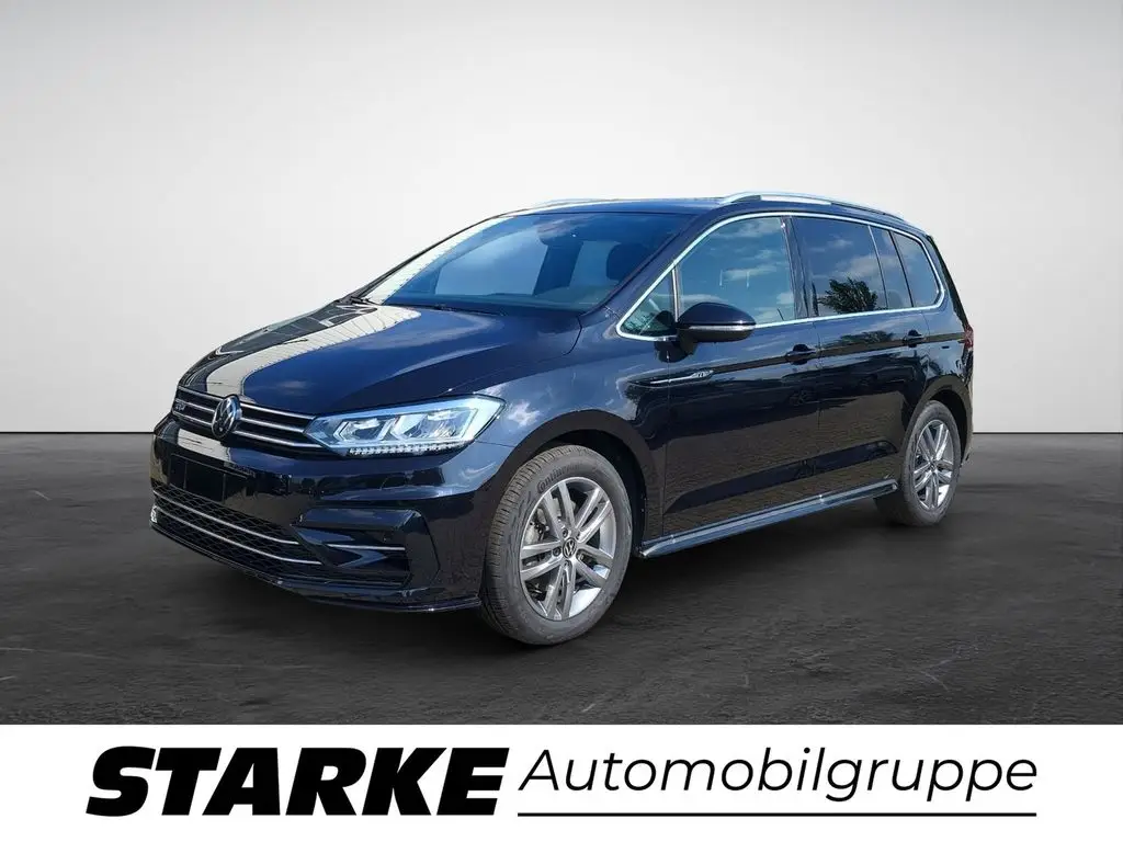 Photo 1 : Volkswagen Touran 2023 Petrol