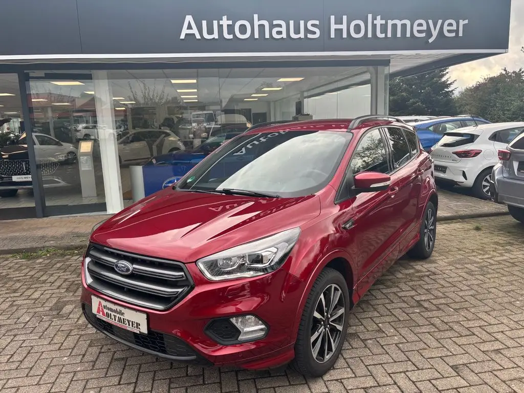 Photo 1 : Ford Kuga 2018 Petrol