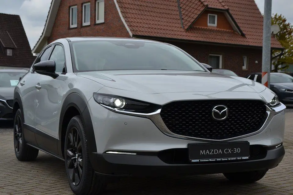 Photo 1 : Mazda Cx-30 2024 Petrol