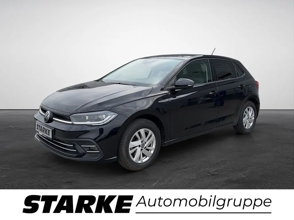 Photo 1 : Volkswagen Polo 2023 Petrol