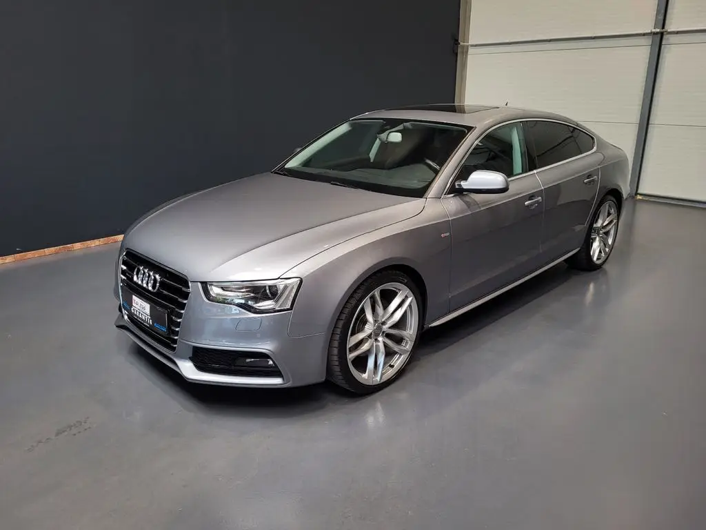 Photo 1 : Audi A5 2014 Diesel