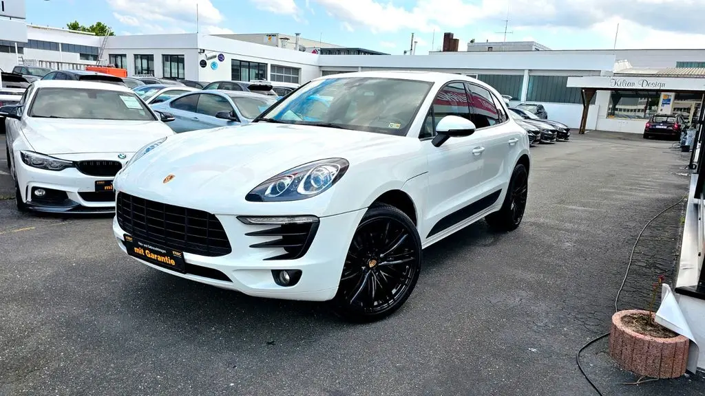 Photo 1 : Porsche Macan 2018 Essence