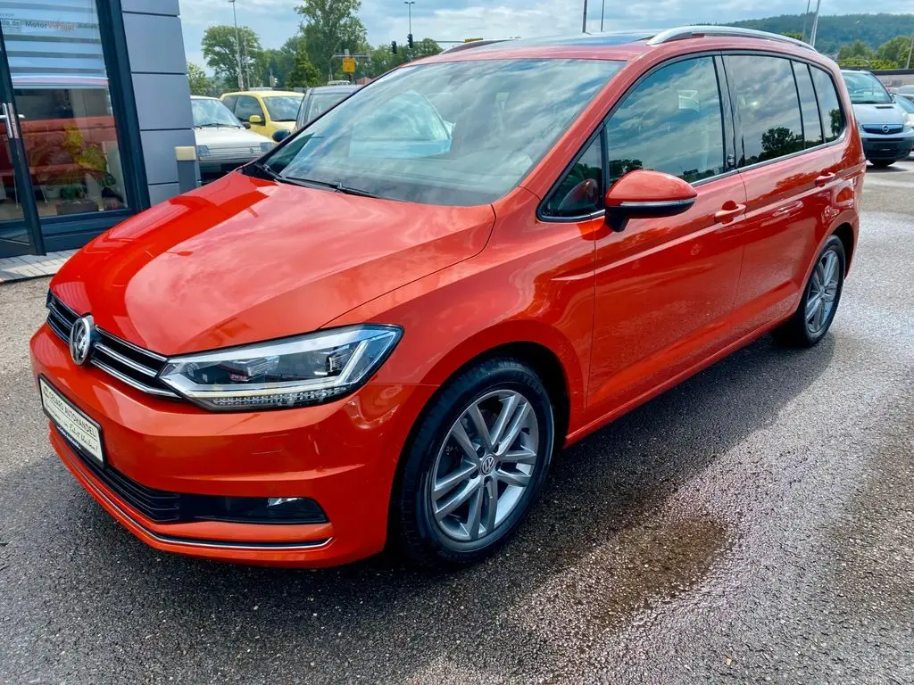 Photo 1 : Volkswagen Touran 2017 Petrol