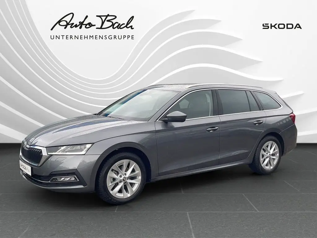 Photo 1 : Skoda Octavia 2023 Diesel