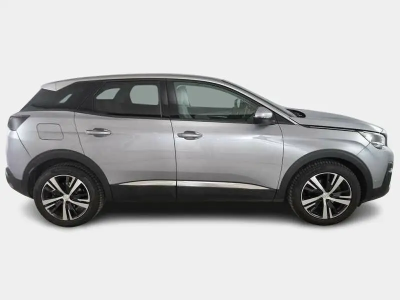 Photo 1 : Peugeot 3008 2020 Diesel