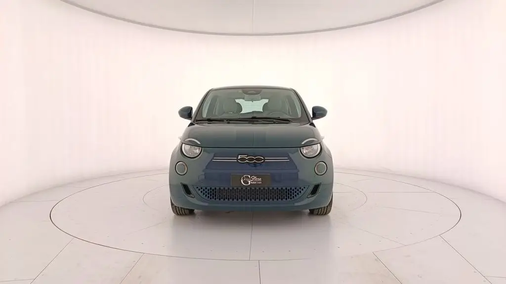 Photo 1 : Fiat 500 2023 Non renseigné