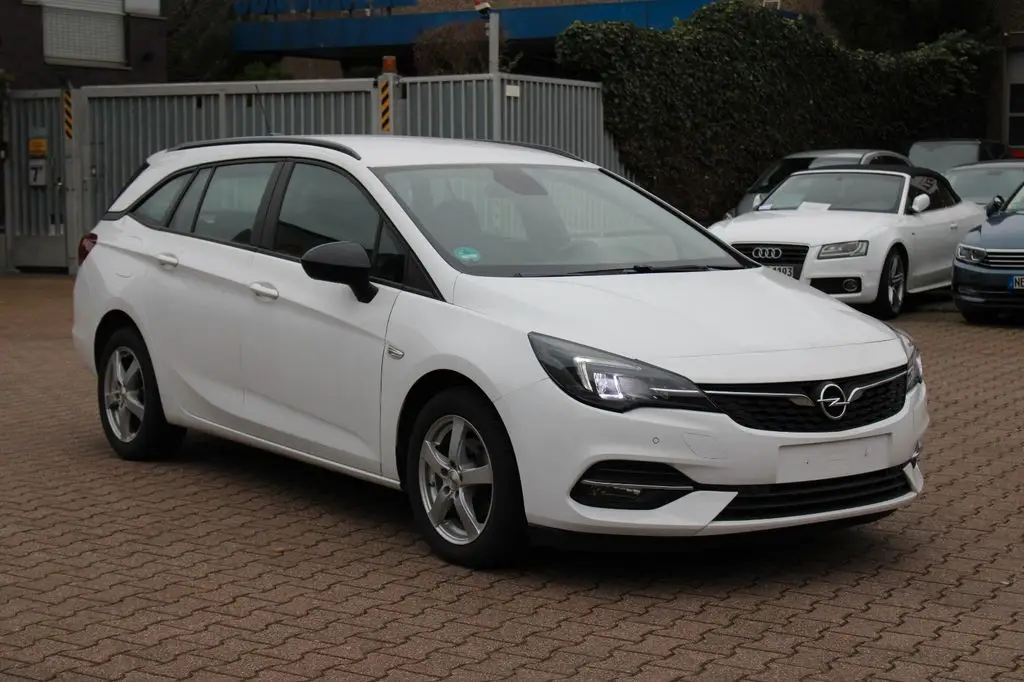 Photo 1 : Opel Astra 2021 Diesel